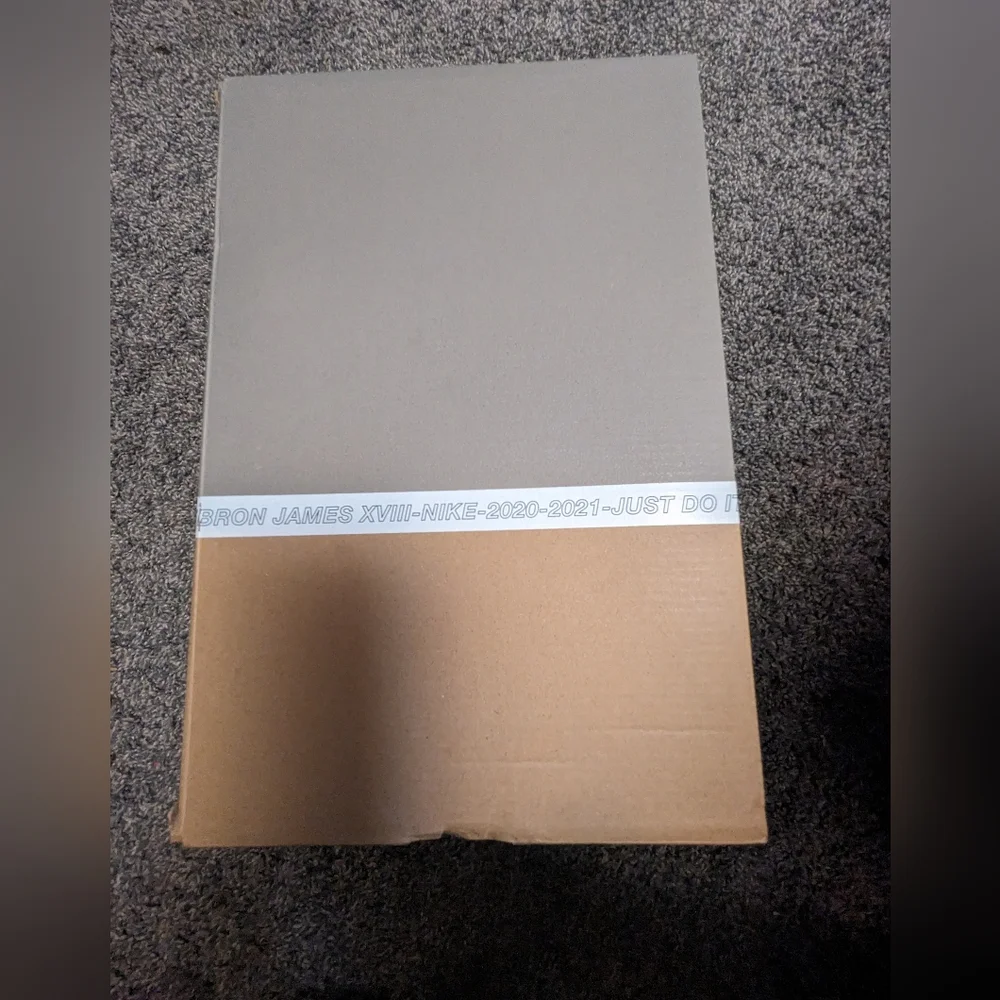 Nike sneakers - Picture 7 of 13